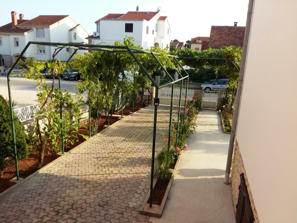 Villa Feodora Biograd Na Moru Exterior foto